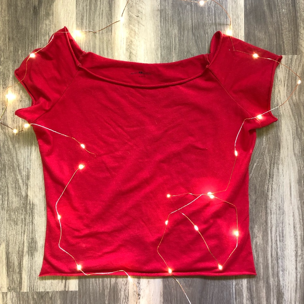 Red Brandy Tee ♥️
